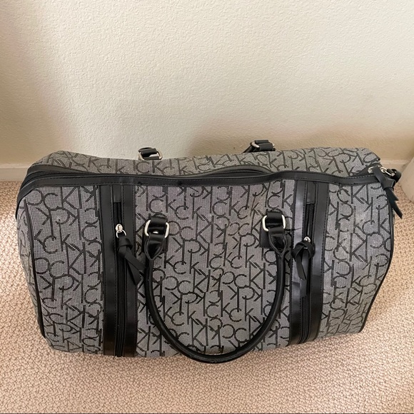 SOLD❤️ Calvin Klein Luggage Carry On Bag - Picture 7 of 13